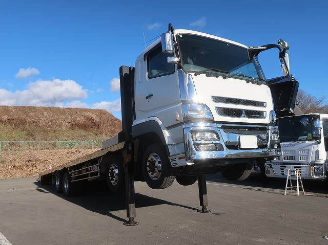 中古トラック 三菱ふそうセルフローダー ＃2