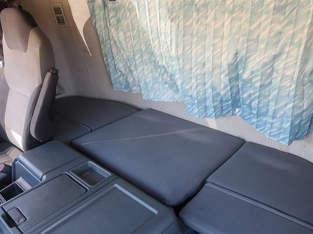 中古トラック 三菱ふそうセルフローダー ＃23