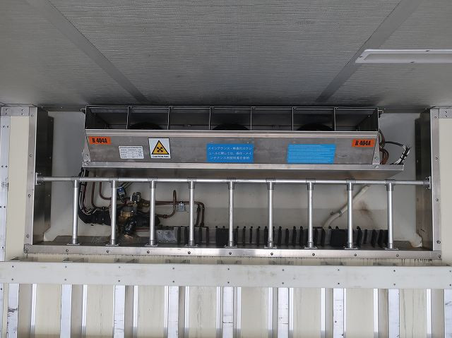 中古トラック いすゞ冷凍バン ＃6