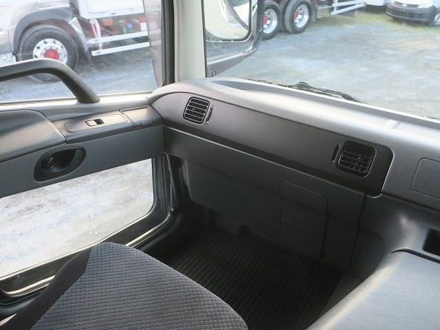 中古トラック 三菱ふそう平ボディアルミブロック ＃14