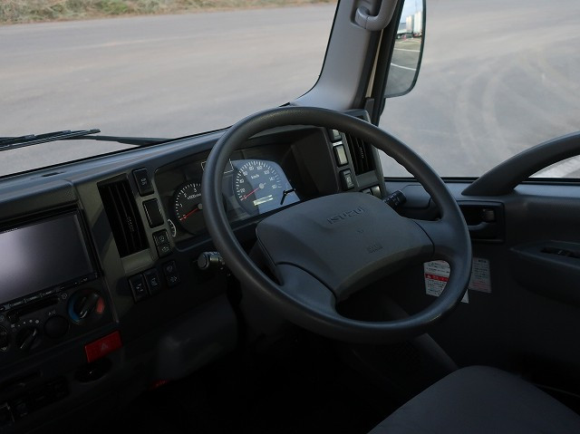 中古トラック いすゞセーフティーローダー（車載車） ＃17