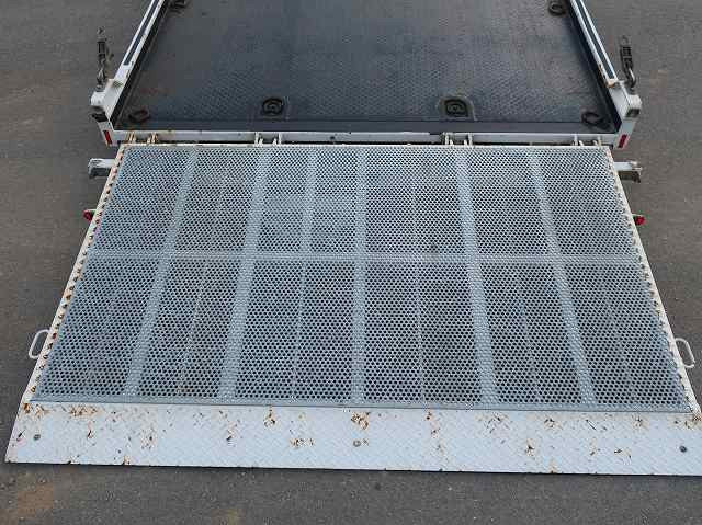 中古トラック いすゞセーフティーローダー（車載車） ＃9