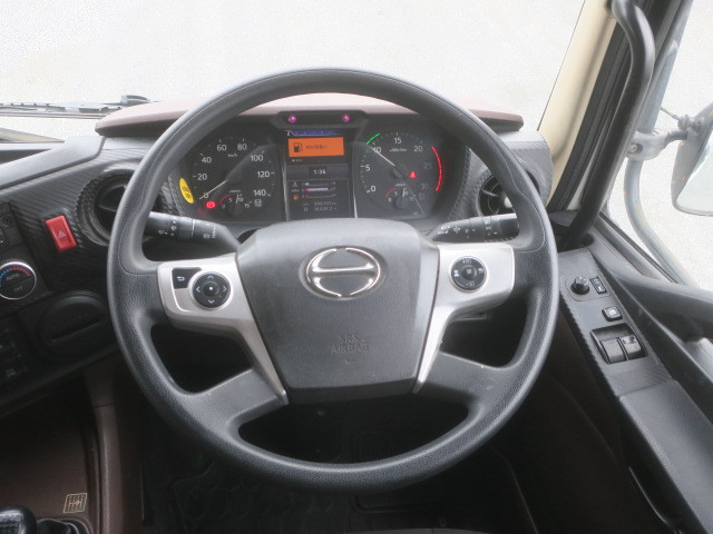 中古トラック 日野冷凍バン ＃15