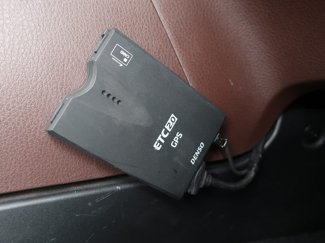 中古トラック 日野冷凍バン ＃18