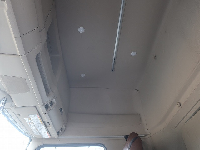 中古トラック 日野冷凍バン ＃22