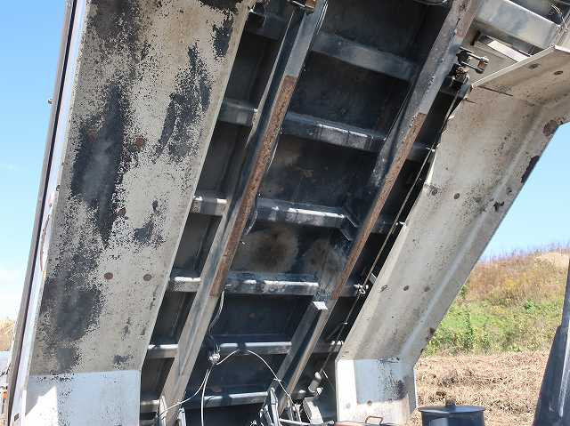 中古トラック いすゞダンプ ＃10