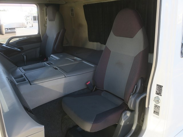 中古トラック 三菱ふそうアルミウィング ＃22