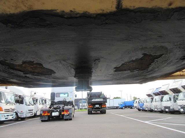 中古トラック 日本フルハーフ海コンシャーシ ＃10