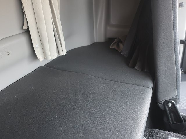 中古トラック 日野クレーン付セルフローダー ＃22