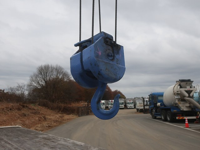 中古トラック 日野クレーン付セルフローダー ＃9