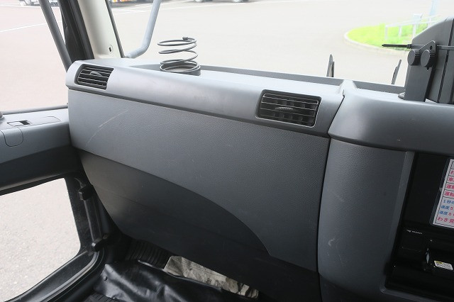 中古トラック 三菱ふそうアルミウィング #12