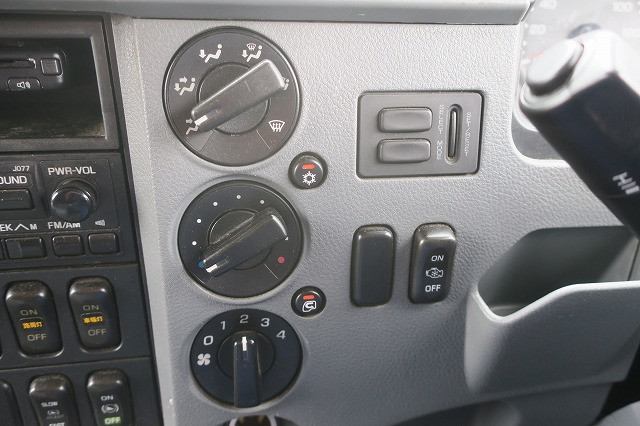 中古トラック 三菱ふそうアルミウィング #20