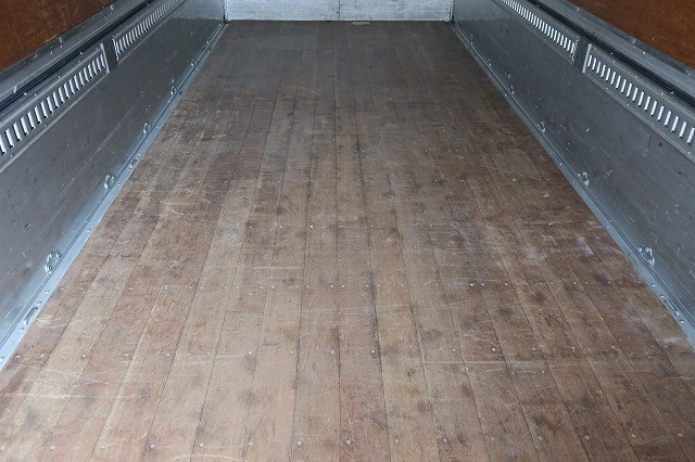 中古トラック 三菱ふそうアルミウィング ＃6