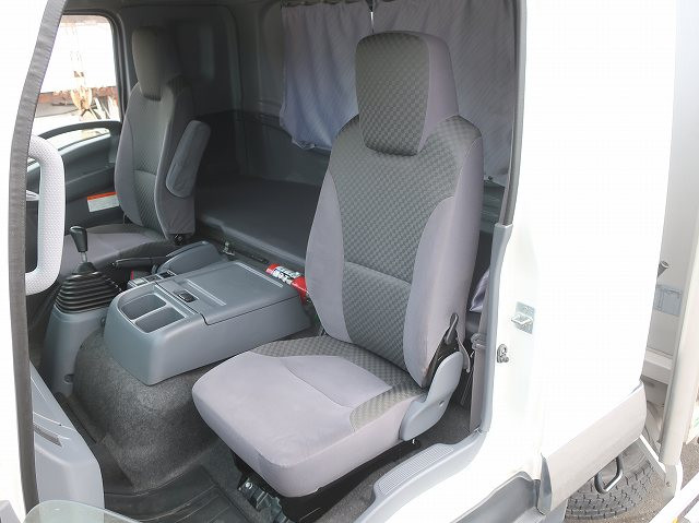 中古トラック いすゞアルミウィング ＃22