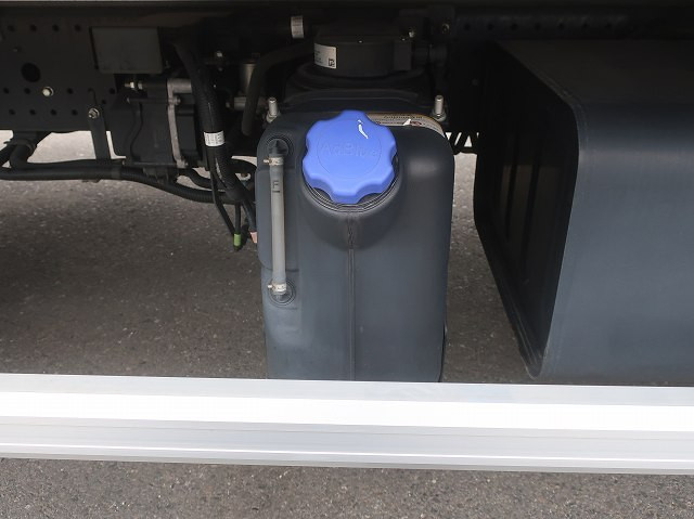 中古トラック いすゞアルミウィング ＃10