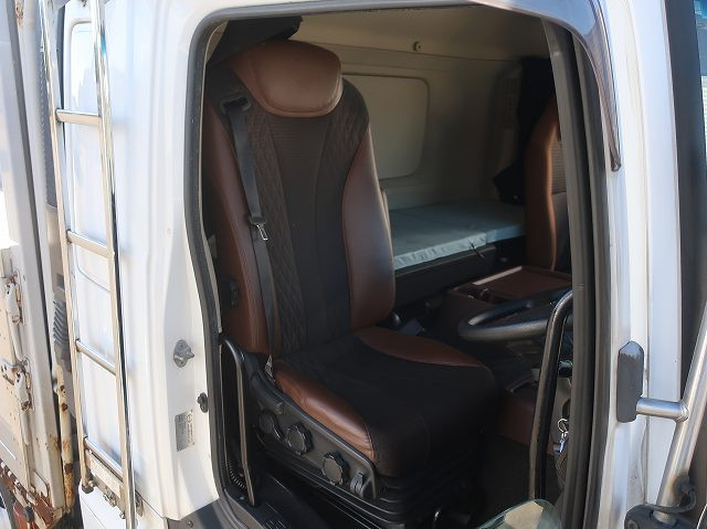 中古トラック 日野平ボディアルミブロック ＃13