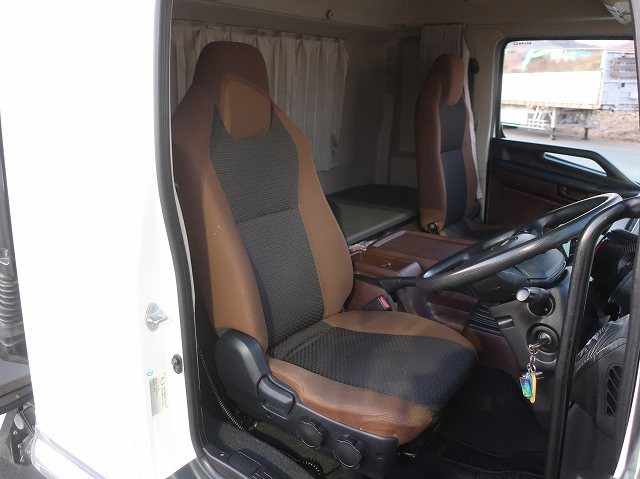 中古トラック 日野アルミウィング ＃12