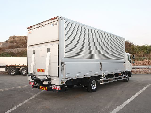 中古トラック 日野アルミウィング ＃3