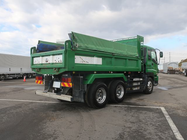 中古トラック いすゞダンプ ＃3