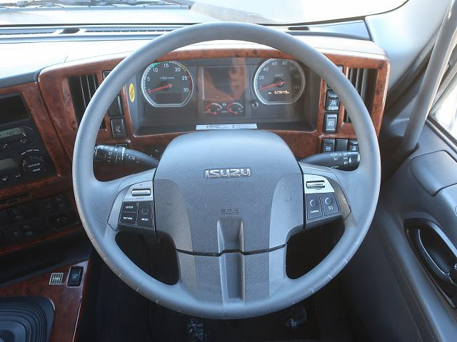 中古トラック いすゞアルミウィング ＃16