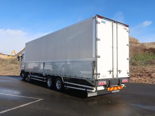 中古トラック いすゞアルミウィング ＃4