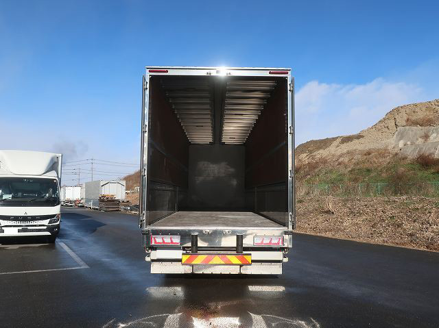 中古トラック いすゞアルミウィング ＃7