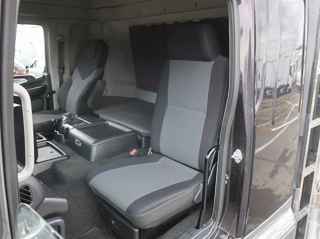 中古トラック 日野平ボディアルミブロック ＃22