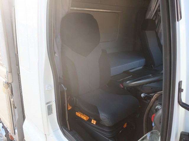 中古トラック 日野アルミウィング ＃13