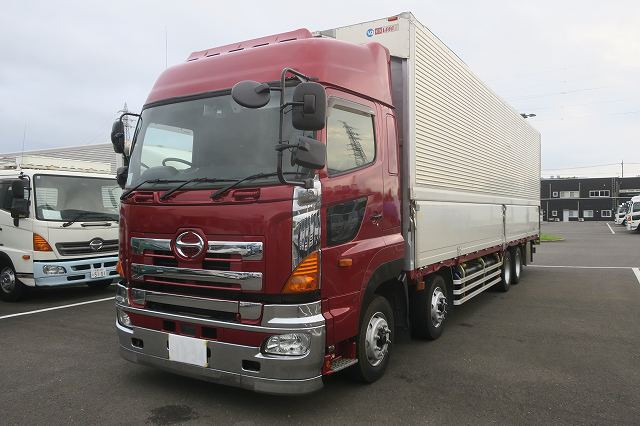 日野　アルミウィング／幌ウィング