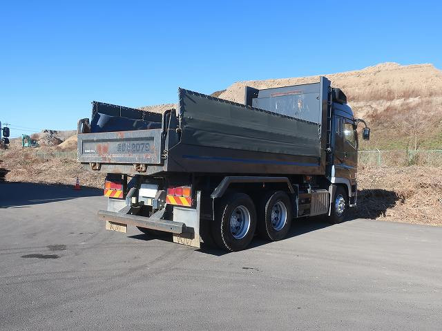 中古トラック 三菱ふそうダンプ ＃3