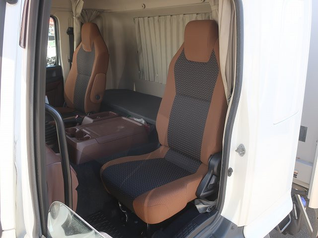 中古トラック 日野アルミウィング ＃21