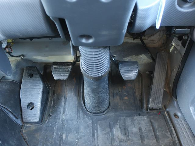 中古トラック いすゞ三転ダンプ ＃20