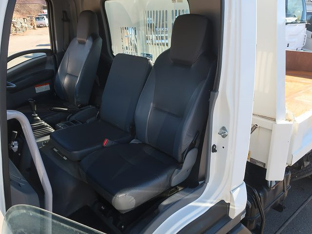 中古トラック いすゞ三転ダンプ ＃23