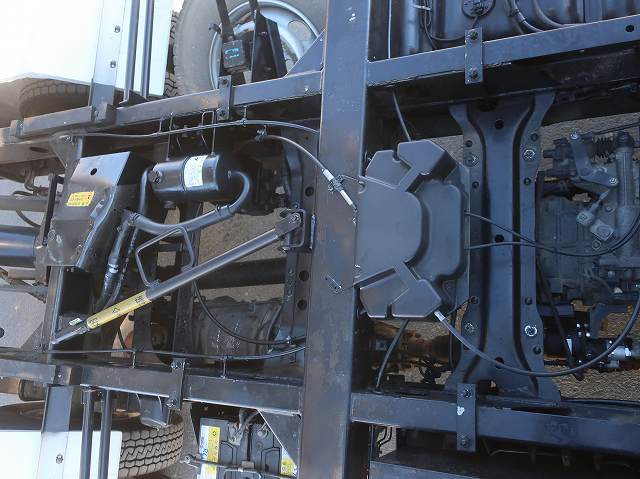 中古トラック いすゞ三転ダンプ ＃9