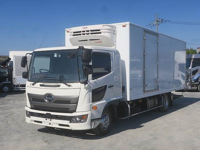 中古トラック 日野冷凍バン