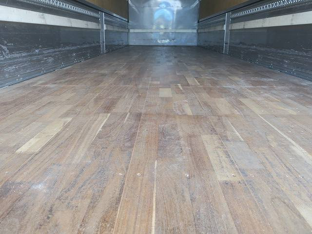 中古トラック いすゞアルミウィング ＃8