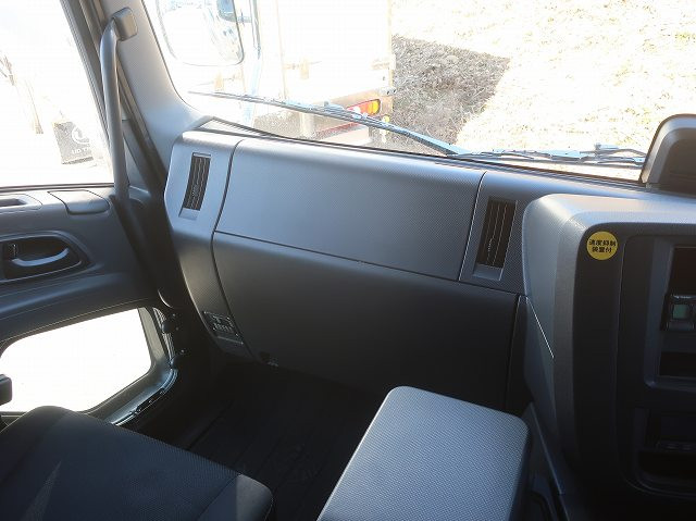 中古トラック いすゞアルミウィング ＃13