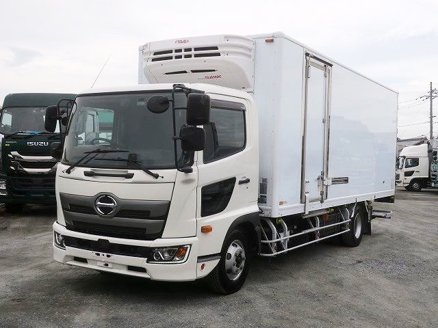 2019 Hino Ranger Medium-Sized Refrigerated Van 6200 Standard Storage PG, -30-degree Left-Sliding Door, Rear Air Suspension. ★Safety Inspection Package Installed!★