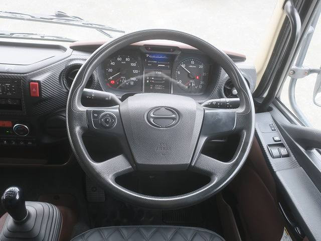 中古トラック 日野冷凍バン ＃16