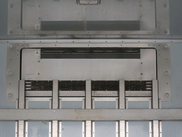 中古トラック 日野 レンジャー 中型冷凍バン