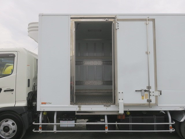 中古トラック 日野 レンジャー 中型冷凍バン