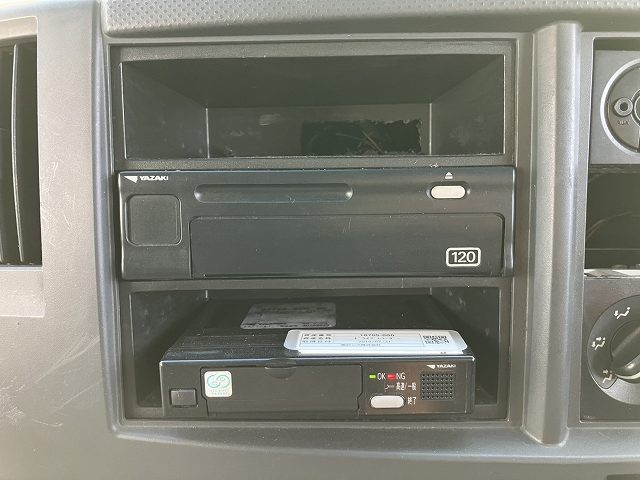 中古トラック いすゞ平ボディアルミブロック #18