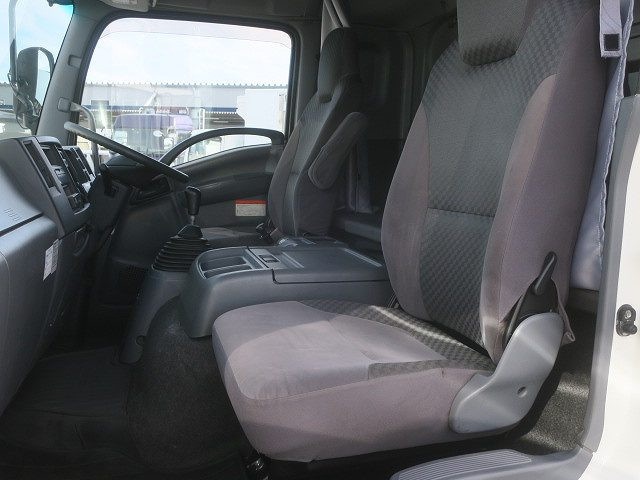 中古トラック いすゞ フォワード 中型平ボディアルミブロック