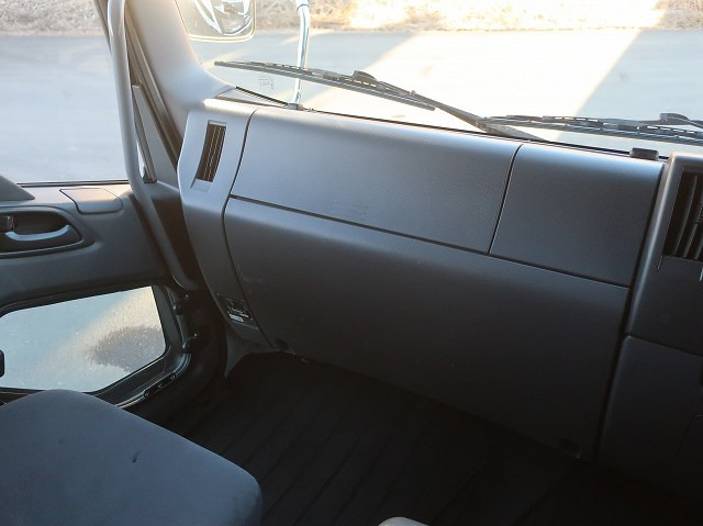 中古トラック いすゞクレーン付平ボディ ＃16