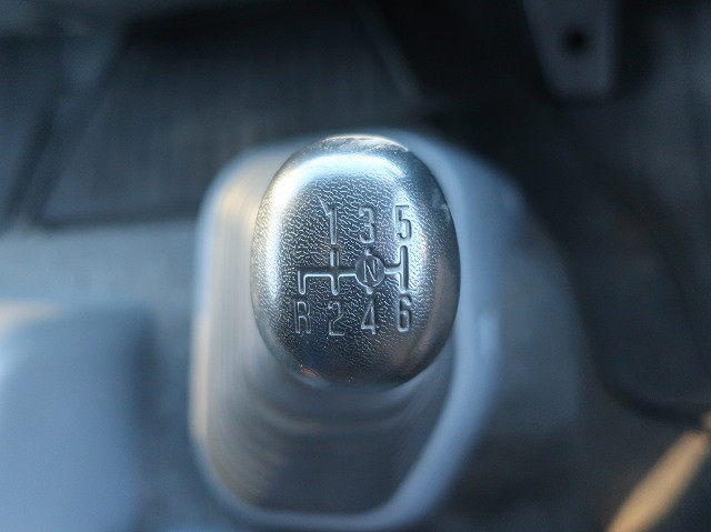 中古トラック いすゞクレーン付平ボディ ＃18