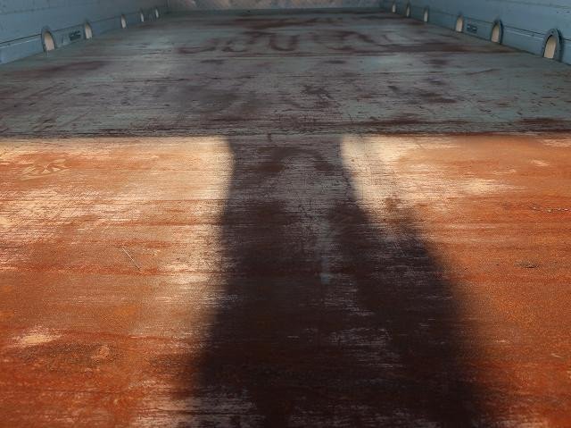 中古トラック いすゞクレーン付平ボディ ＃8