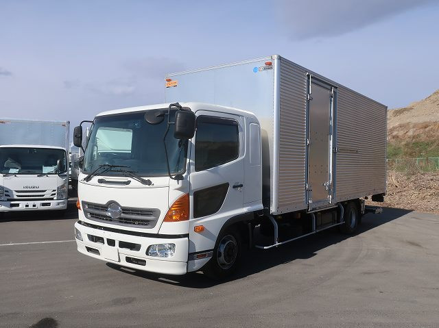 2017 Hino Ranger Medium Aluminum Van 6200 Wide Storage PG Left Sliding Door 240 HP ★Rakunori Pack Installed!★