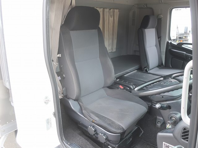 中古トラック 日野 レンジャー 中型アルミバン