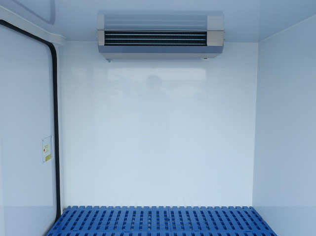 中古トラック ダイハツ電気冷凍車 #6