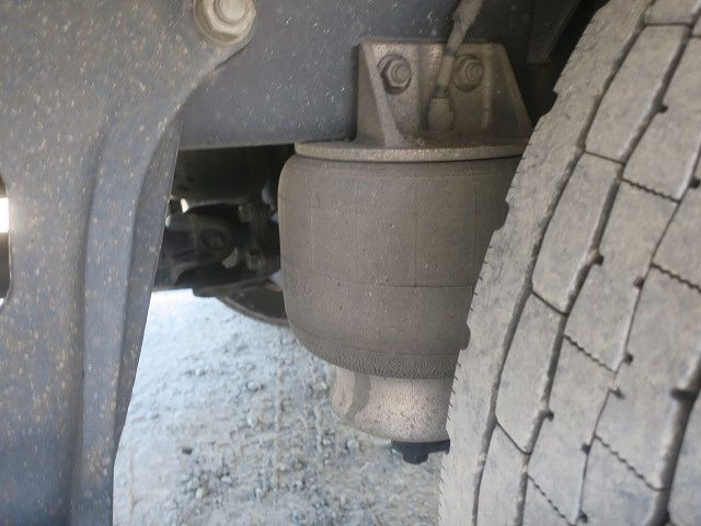 中古トラック いすゞ フォワード 中型アルミウィング